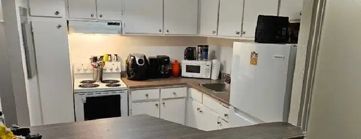 Hull – All-Inclusive | 1st Month FREE   AC Fee PAID   Early Move