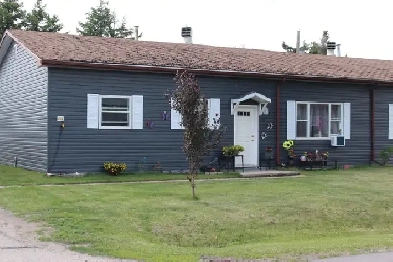 2 Bedroom House for Rent in Southport | Garage & Pet Friendly