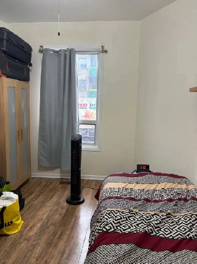 Furnished 3 bedroom downtown for rent! Close to TTC, groceries