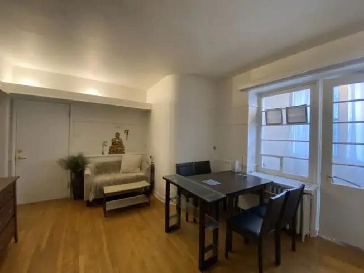 Beau 3½ rue Garneau Vieux-Québec JUILLET PROMO
