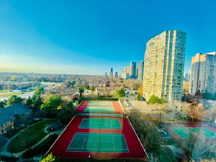 MISSISSAUGA CITY CENTRE LARGE ALL-INCLUSIVE SUITE AVAILABLE NOW