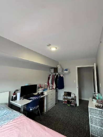 7-min to Ontario Tech | Furnished Room | Female | May–Aug