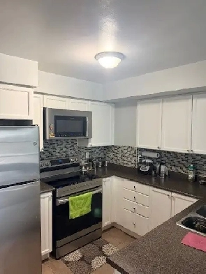 2 Bed 2 Full Bath Condo for Rent in Mississauga Square One