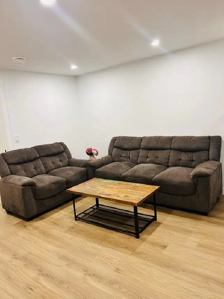 2 BEDROOM BASEMENT FOR RENT!