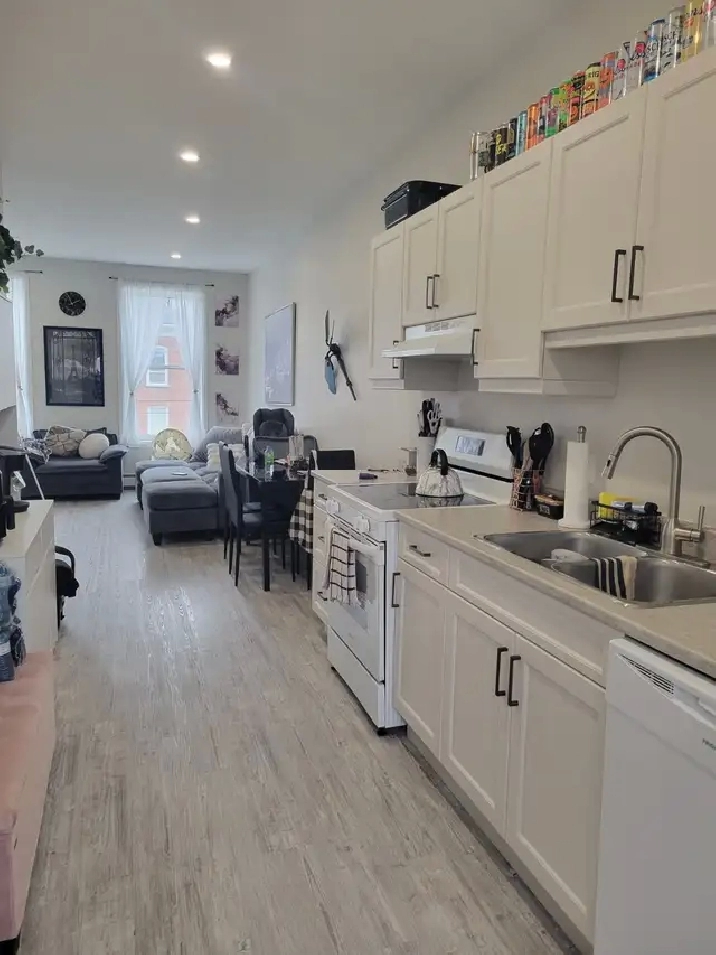 NEW 2 BEDROOM APARTMENTS
