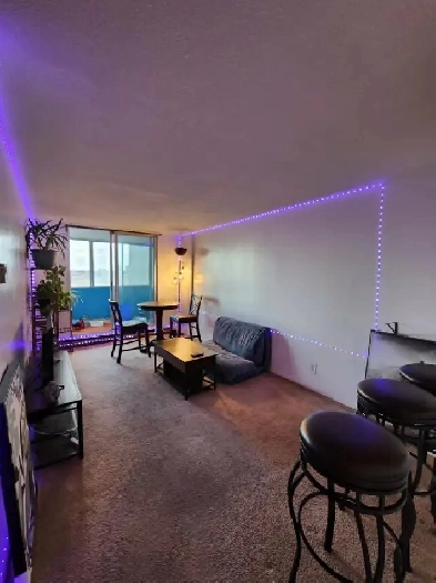 Fully furnished private room Ottawa