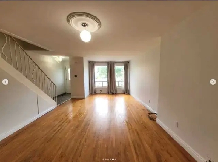 3 1 bedroom 3 washroom full townhouse Brampton for rent