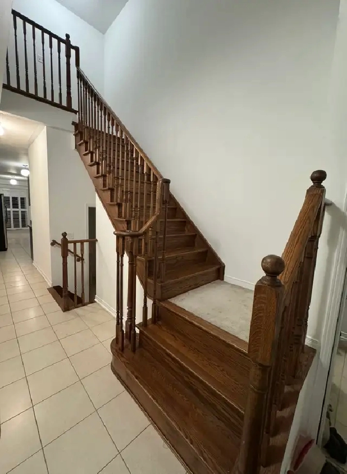 3-Bedroom House For Rent: Markham Rd & Denison St