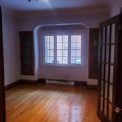 31/2 sur Coolbrook, métro Villa-Maria