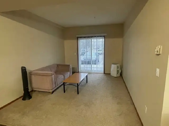 Two-bedroom apartment for rent in a prime location on the south