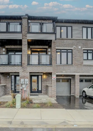 2 Bed 2.5 Bath New Townhouse for Lease in Brantford