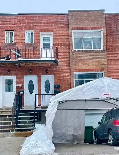 4-bedroom apartment near Plamondon Metro available on Jul 1