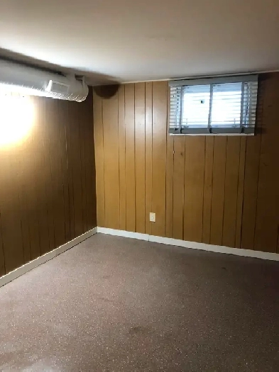 1 bed Basmt, All utility included