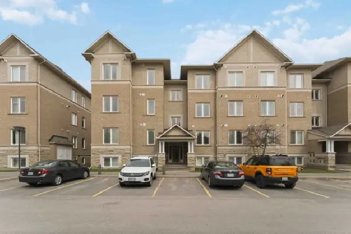 200 Paseo Private Unit # 5, Condo for Sale