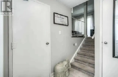 FOR RENT: A well-maintained 2-Bedroom Townhouse in Cambridge, ON