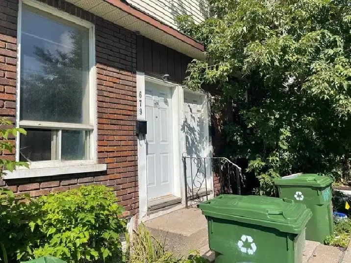 ✨ 4½ apartment- Lachine-Available June 1s- $1000/month