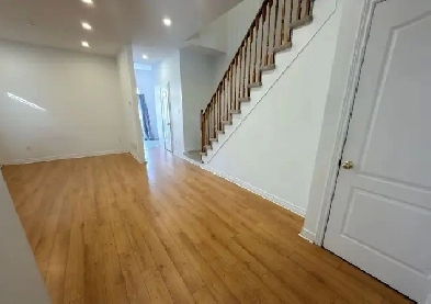 3 Bedroom House For Lease at Bovaid drive E and Highway 410