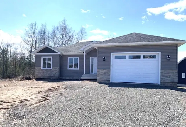 New Construction - Walk-Out Basement 5 Bds 3 Baths Cul-du Sac