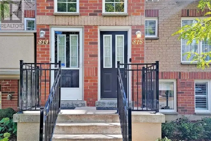 Pickering 3 Bedroom Executive 3 floor Condo in Gated Complex.