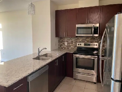 Bright and Spacious Two Bedroom   Den Located in Markham East
