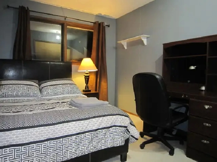 Fully Furnished Room $500.00/month Black Diamond - Utls/Int Incl