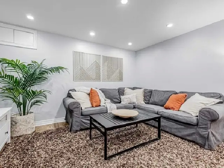 Private 1-Bedroom Apartment | Steps to TTC
