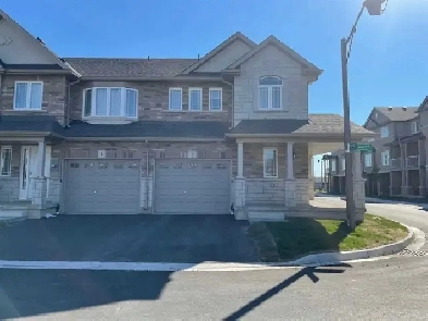 3 Bed 2.5 Bath - House