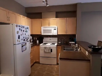 Top Floor Apartment Available!