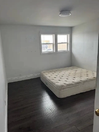 Room Available Near Sheridan