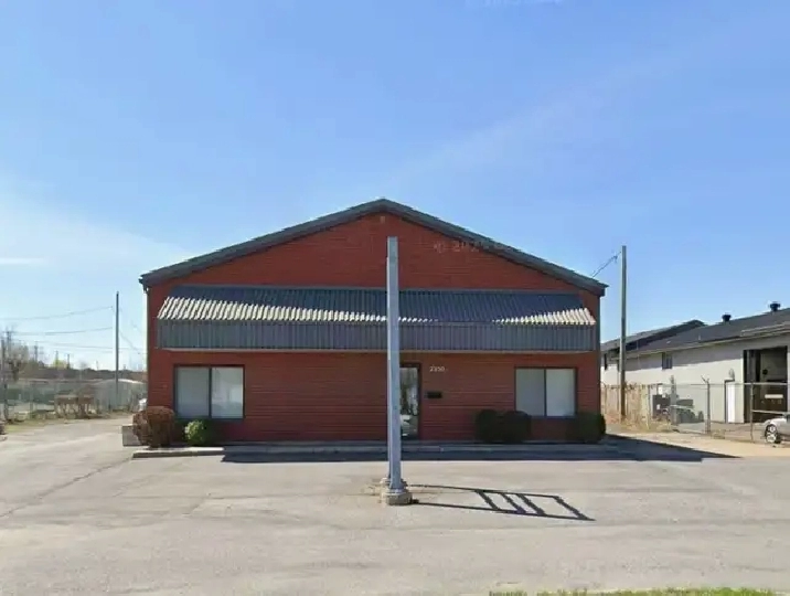 Bureau Entrepôt Local Commercial Longueuil