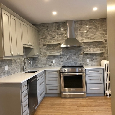 2 bedroom one block from Vic Park