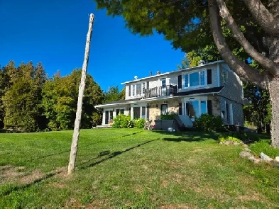 BAINSVILLE, ON - WATERFRONT - HOUSE