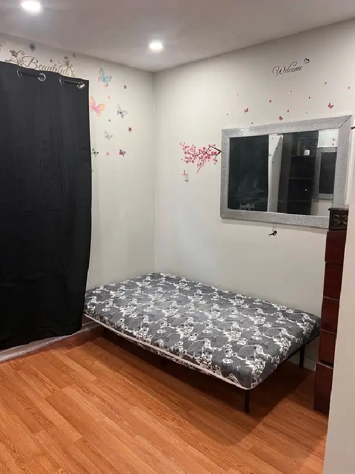 private single room