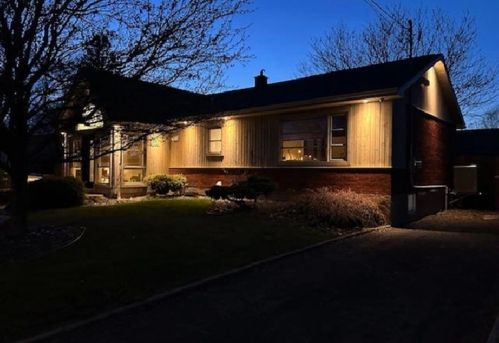 Maison clé en main à St-Jean – 3 chambres, garage, cour privé