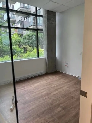 clinic room for rent