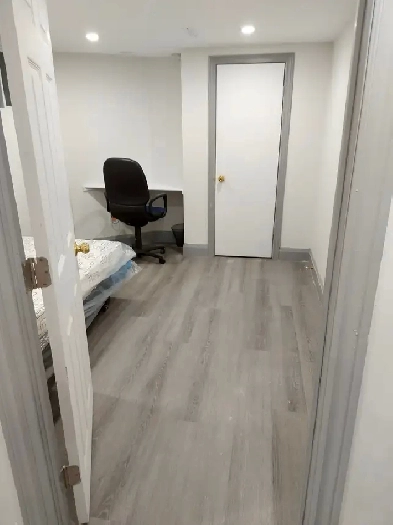 Basement room for rent near mohawk college