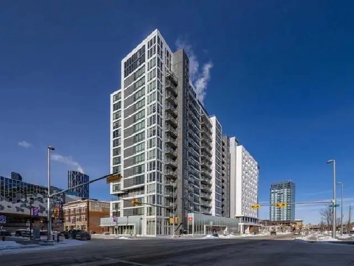 Downtown Condo Available Immediately!