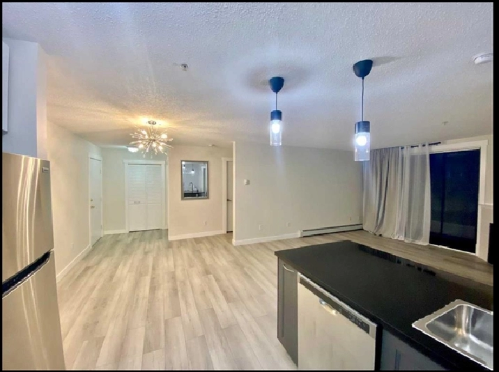 ALL UTILITIES INCLUDED 2 BATH & 2BED CONDO