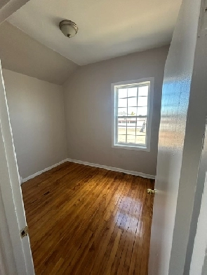 2 Bed / 1 Bath for Rent in Moncton - 11 Victory #12