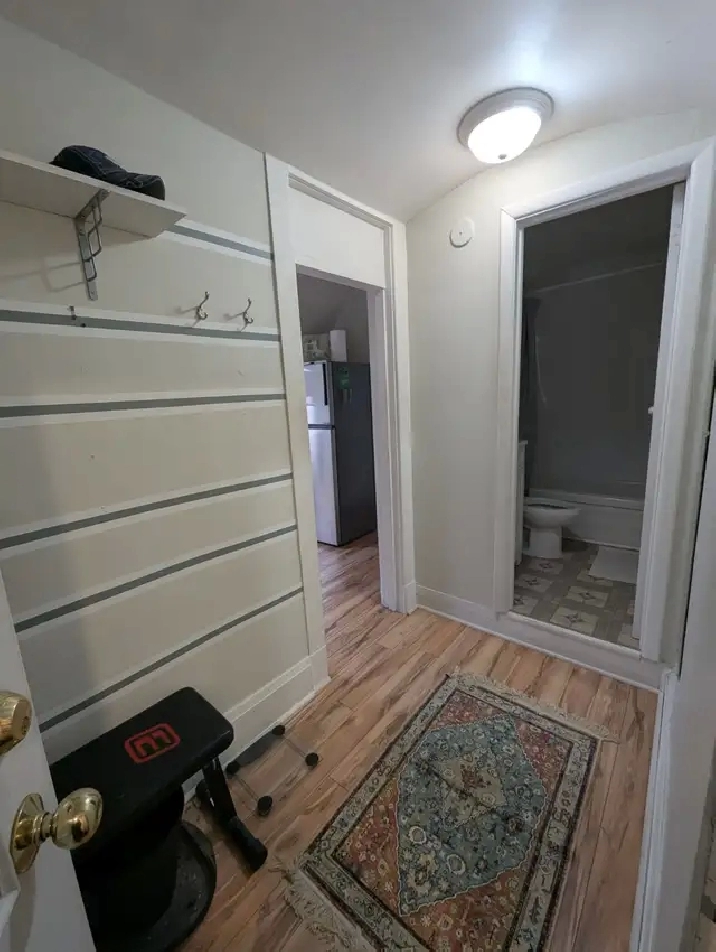 1 bedroom in exclusive S.E. Oakville