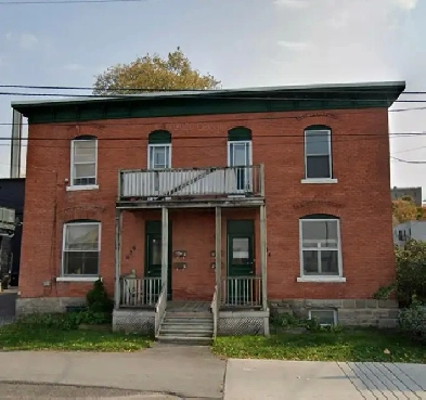 Centertown Ottawa 2 bedroom