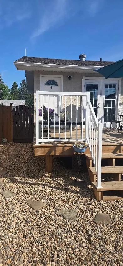 Room rental/basement suite
