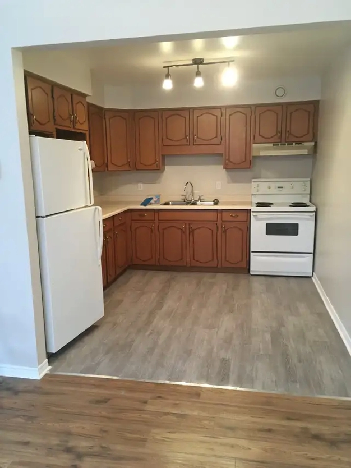 3 bedroom rental in Owen Sound available immediately.