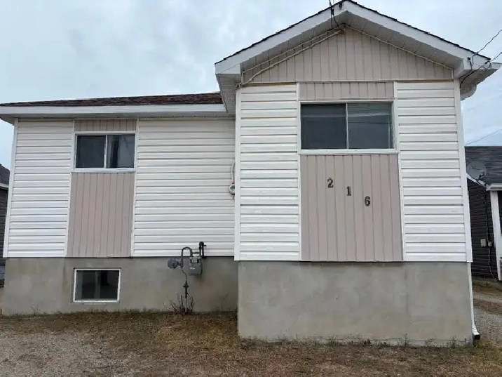 OPEN HOUSE 216 BANNERMAN TIMMINS A MUST SEE