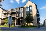 Condo 4 1/2  à louer