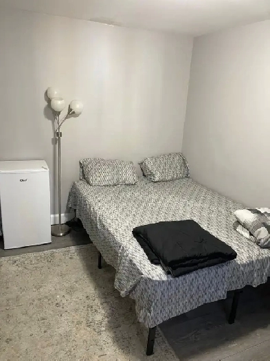 rooms for rent on Caledonia Dartmouth