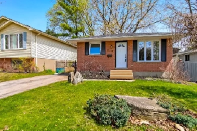 228 Pochard Lane, London, Ont. FOR SALE! Income Potential!