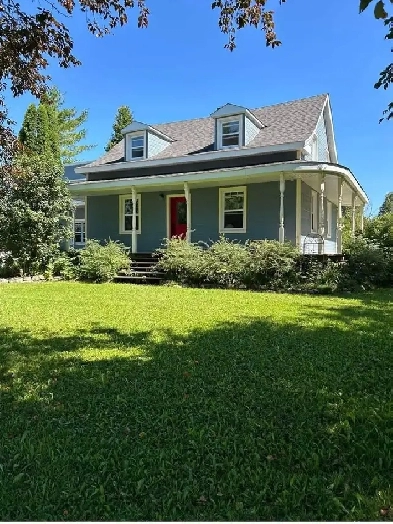 Maison Jumelée à louer à Saint-Cuthbert (6 1/2) 1er juillet