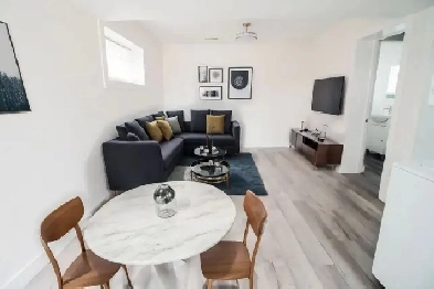 32 Hughes Ave, Welland - All Inclusive 1 Bed Unit