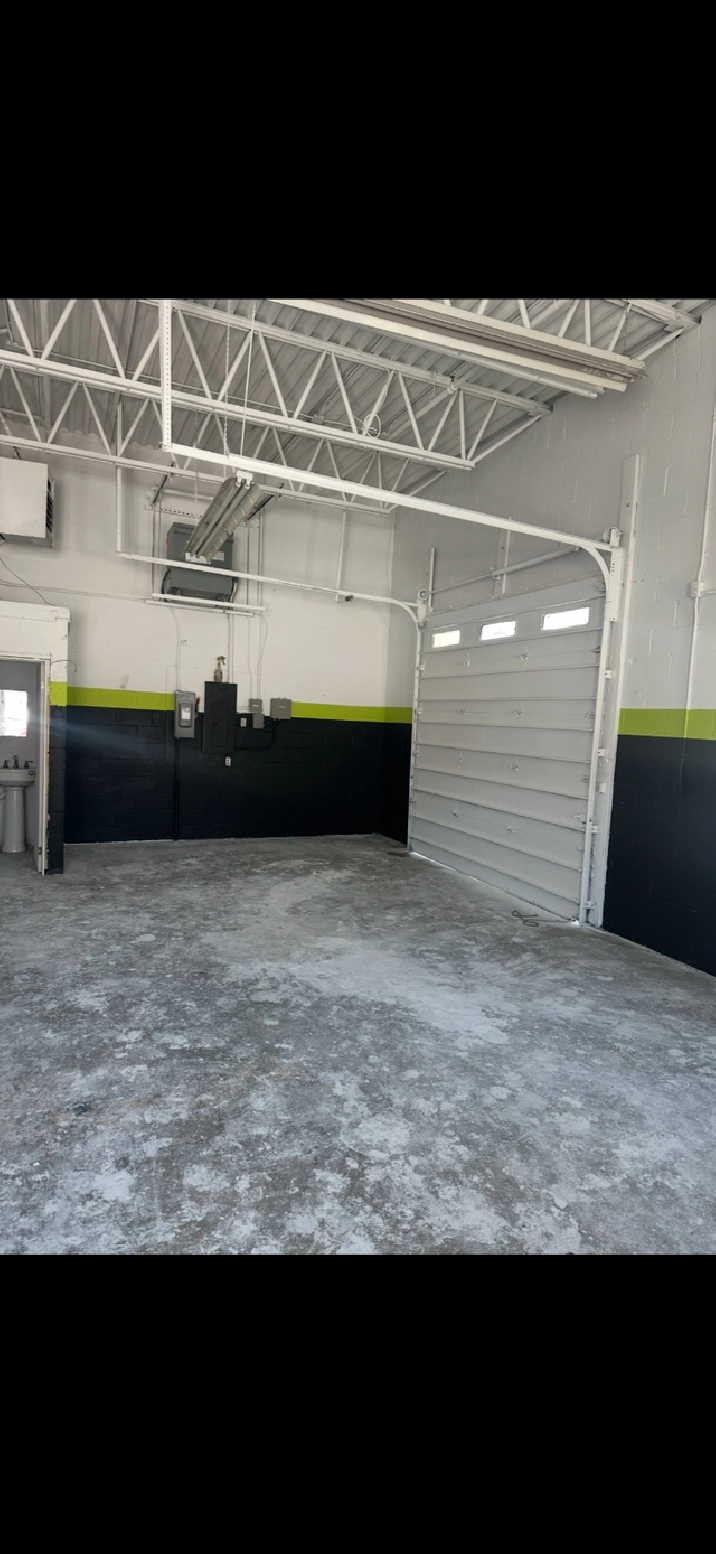 PRIVATE COMMERCIAL / INDUSTRIAL UNITSWARDEN & LAWRENCE – SCARBOR